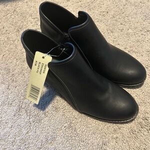 " ESPRIT " Hunter Woman's Size 8.5 Black Side Zip Ankle Booties